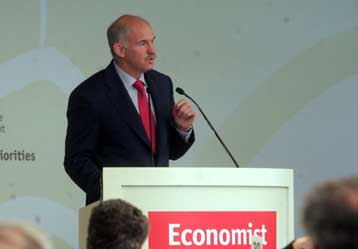 O Γιώργος Παπανδρέου ανοίγει την Τρίτη το συνέδριο του Economist στην Αθήνα