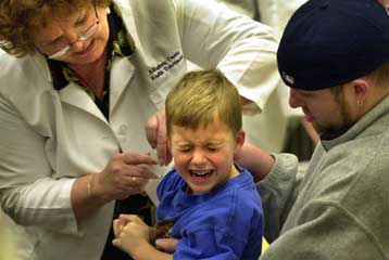 Αποσύρεται επιστημονική δημοσίευση που συνέδεε παιδικά εμβόλια με τον αυτισμό