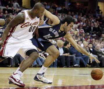 Eνατη σερί νίκη των Καβαλίερς με σόου από ΛεΜπρον Τζέιμς