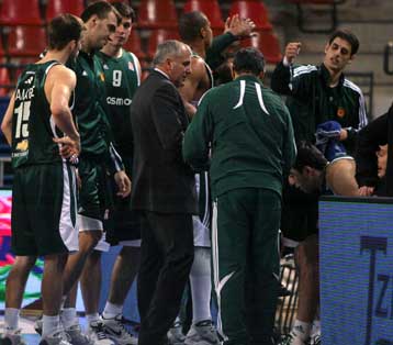 Υποχρεωτική η νίκη για τον Ομπράντοβιτς κόντρα στο Μαρούσι