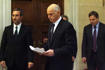 Ανεβάζουν το πολιτικό θερμόμετρο τα νέα σκληρά μέτρα για την οικονομία