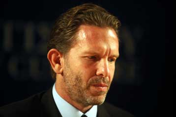 Πόρισμα για παράνομη πρόσληψη στην Εταιρεία Τουριστικής Ανάπτυξης ΑΕ