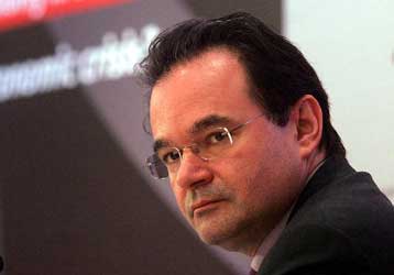 Οι κερδοσκοπικές πιέσεις επέβαλαν τα σκληρότερα μέτρα παραδέχεται ο Γ.Παπακωνσταντίνου