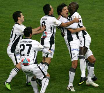 Βρύζας και Κονσεϊσάο τα… έψαλλαν στους παίκτες του ΠΑΟΚ