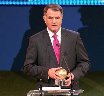 «Να πάμε την ΑΕΚ εκεί που της αξίζει» είπε ο Μπάγεβιτς