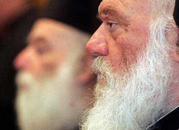 Συστάσεις προς την Πολιτεία για το θέμα της ιθαγένειας από την Ιερά Σύνοδο