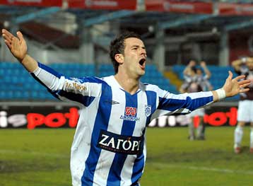 Ο Σίσιτς πήρε το βραβείο του MVP και έστειλε σύνθημα νίκης μέσα στην Καβάλα