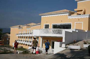 Τον εφιάλτη σε ξενοδοχείο της Κέρκυρας περιέγραψε ο πατέρας των δύο νεκρών παιδιών