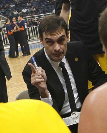 Προσγειωμένος ο Μπαρτζώκας την επομένη του θριάμβου