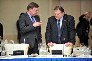 Επίσκεψη Βενιζέλου στην Τουρκία για την άτυπη συνάντηση των υπουργών Αμυνας του ΝΑΤΟ