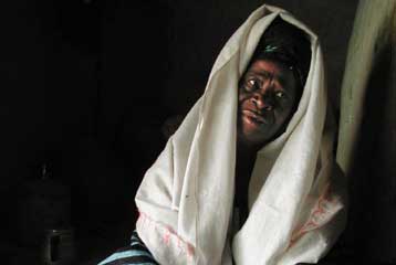 Τρία εκατ. κορίτσια υφίστανται ακρωτηριασμό γεννητικών οργάνων κάθε χρόνο