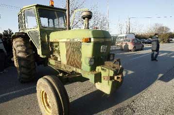 Παραμένει κλειστός ο Προμαχώνας, εν αναμονή της συνάντησης της Κυριακής