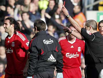 Τίμησε την επέτειο η Μάντσεστερ Γ., νίκη η Λίβερπουλ, κόκκινη ο «Sotis»