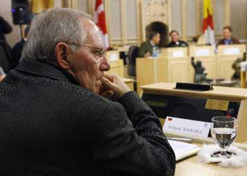 Μήνυμα της G-7 για «ευέλικτες» ισοτιμίες και ανησυχία για την… Ελλάδα