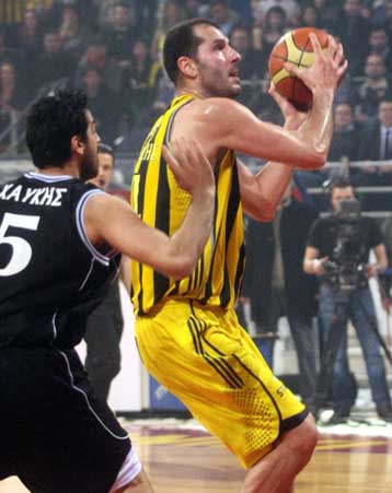 Ο Αρης ζορίστηκε, αλλά με ηγέτη τον Κακιούζη πήρε «μίνι εκδίκηση» από τον ΠΑΟΚ