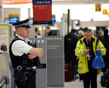 Αυστηροποιεί τους περιορισμούς της η Βρετανία για την έκδοση φοιτητικής βίζας