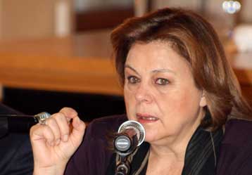 «Θα αντιμετωπίσουμε τις προκλήσεις μόνοι μας» τονίζει η Λ.Κατσέλη