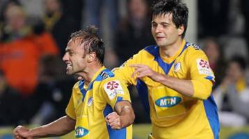 Ο ΑΠΟΕΛ δεν αφήνει… μόνη της την Ομόνοια στην κορυφή