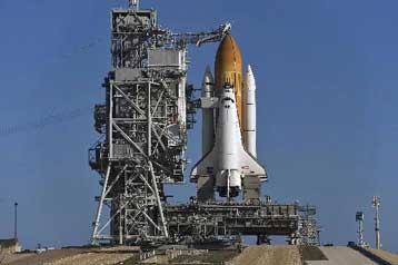 Με επιτυχία εκτοξεύτηκε το διαστημικό λεωφορείο Endeavour