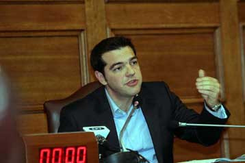 Υποχώρηση της κυβέρνησης στο νομοσχέδιο για την ιθαγένεια «βλέπει» ο Αλ.Τσίπρας