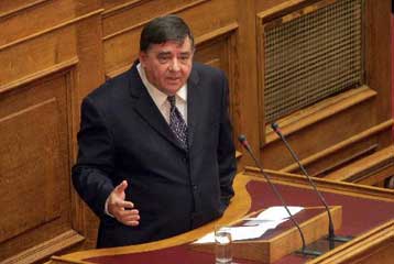 Δημοψήφισμα για την ιθαγένεια ζήτησε εκ νέου ο Γ.Καρατζαφέρης