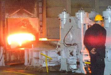 Πτώση 9,4% για τη βιομηχανική παραγωγή το 2009