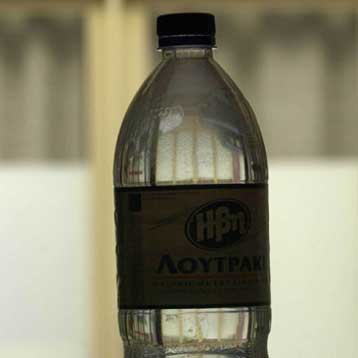 Μολότοφ βρέθηκαν έξω από την ΚΑΕ Παναθηναϊκός και το κλειστό του Αμαρουσίου