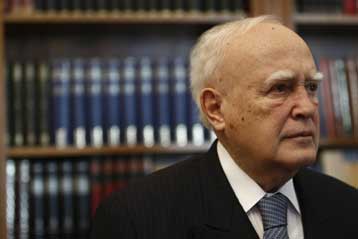 Να μην εξαιρεθεί από τις δημοσιονομικές περικοπές ζητά ο Πρόεδρος της Δημοκρατίας