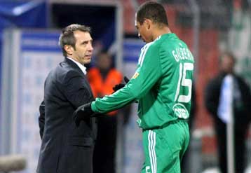 Στη διάθεση του Νιόπλια τέθηκε ξανά ο Ζιλμπέρτο