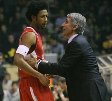 Ο κόσμος βοήθησε τους παίκτες μου να έχουν καθαρό μυαλό, τόνισε ο Γιαννάκης