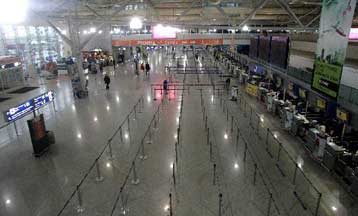 Μεγάλες απώλειες στις αποδοχές των δημοσίων υπαλλήλων από τη μείωση των επιδομάτων