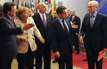 Τριμερής επιτροπή θα επιβλέπει την εφαρμογή του Προγράμματος Σταθερότητας