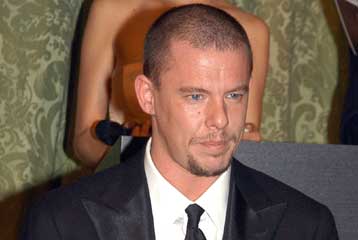 Νεκρός βρέθηκε ο Βρετανός σχεδιαστής Αλεξάντερ Μακουήν