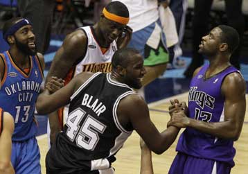 Οι «πρωτάρηδες» ρούκις νίκησαν 140-128 τους «δευτεροετείς»