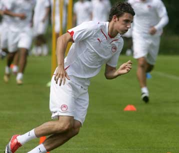 Με απουσίες αλλά και πίστη για το «διπλό» ο Ολυμπιακός στη Τρίπολη