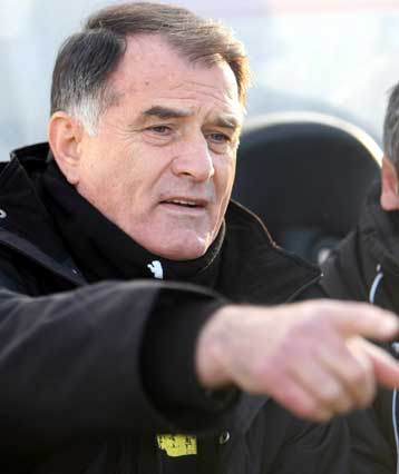 Ικανοποιημένος από την πειθαρχεία ο Μπάγεβιτς, από την προσπάθεια ο Δερμιτζάκης