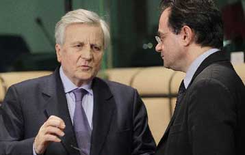 Σκληρό «παζάρι» στις Βρυξέλλες για τα πρόσθετα μέτρα εν μέσω ασφυκτικής επιτήρησης