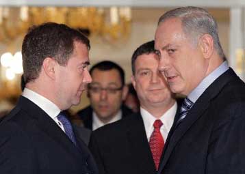 Επιβολή σκληρών κυρώσεων στο Ιράν ζητά από τη Ρωσία ο Ισραηλινός πρωθυπουργός