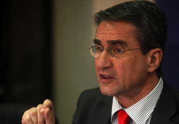 Μετά το 2013 η εξίσωση ορίων συνταξιοδότησης στο Δημόσιο ο στόχος του υπ. Εργασίας