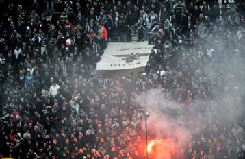 Ο Σάντος ρίχνει τους τόνους και ο κόσμος ψάχνει εισιτήριο για την Τούμπα