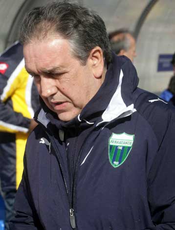 Τέλος ο Κίκε Ερνάντεθ από τον Λεβαδειακό, ο Φαράντος στη θέση του