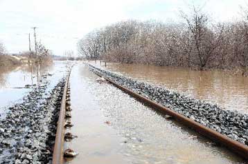 Σε κίνδυνο από τα νερά του ποταμού Έβρου το χωριό Μάνδρα