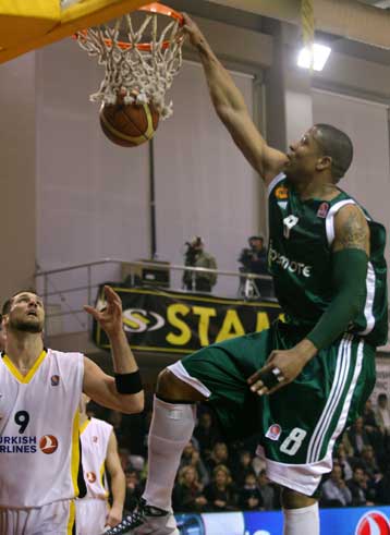 O Παναθηναϊκός πέρασε σαν… σίφουνας από τον Αγιο Θωμά