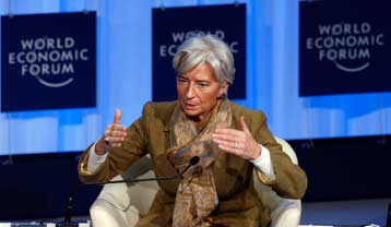 Έξι χρηματοπιστωτικά ιδρύματα «κερδοσκόπησαν με το ελληνικό χρέος»