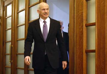 Η συναίνεση δεν μπορεί να βασίζεται σε απόκρυψη της αλήθειας, τόνισε ο Γ.Παπανδρέου