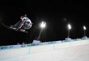 Αντεπίθεση των ΗΠΑ, ανέβηκαν στην πρώτη θέση των μεταλλίων