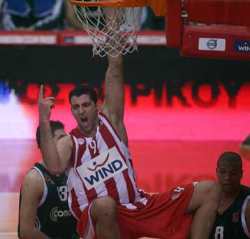 Έστω και ένα λεπτό θέλει να παίξει στον τελικό ο Μπουρούσης