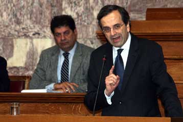 Μετωπική επίθεση Σαμαρά στην κυβέρνηση με αφορμή την Εξεταστική για την οικονομία