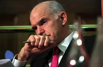 «Σε κίνδυνο η επιβίωση της χώρας» λέει σε συνέντευξή του στο Spiegel ο Γ.Παπανδρέου