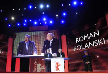 Στον Ρομάν Πολάνσκι το βραβείο σκηνοθεσίας της Μπερλινάλε